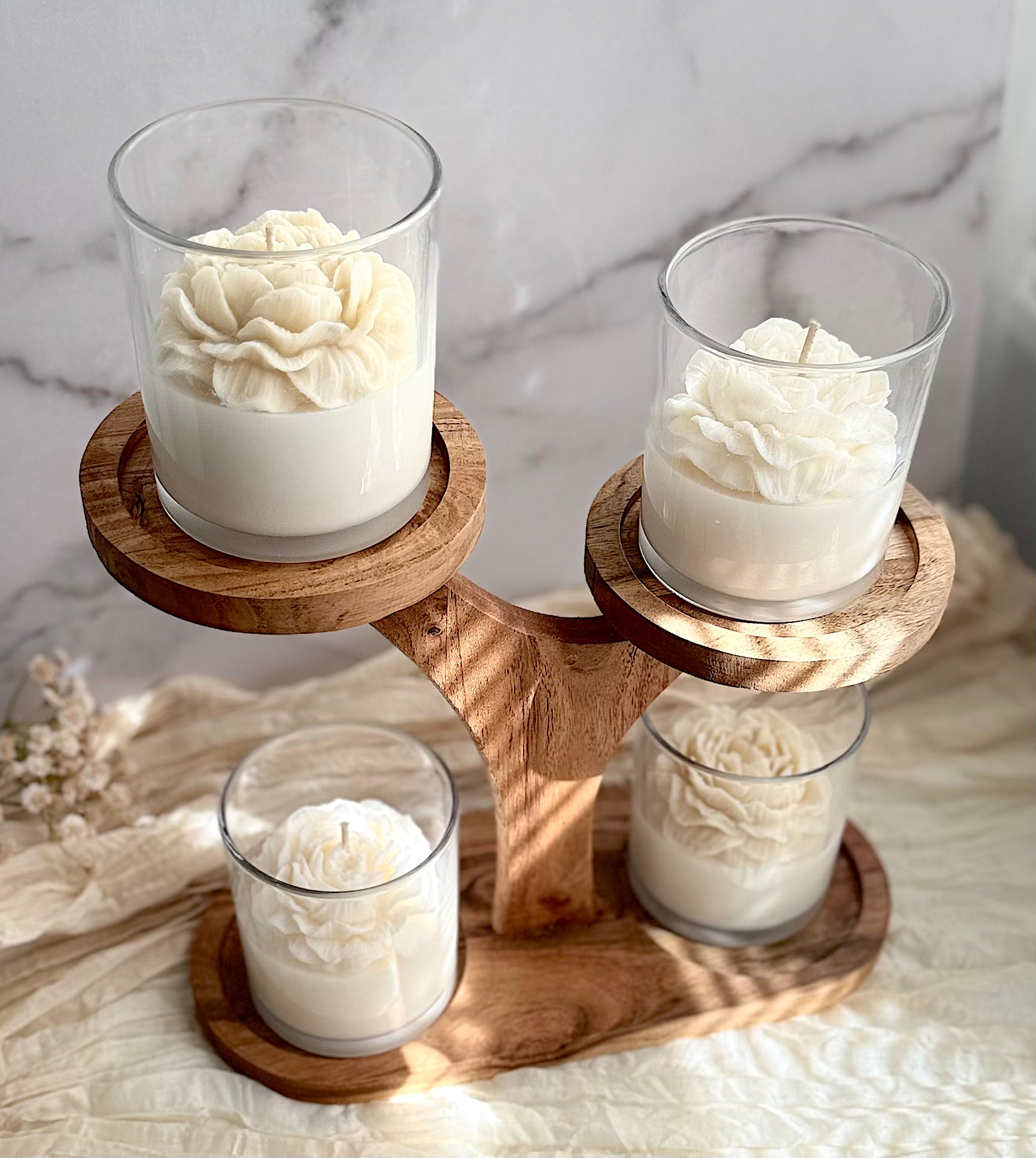 Premium Peony Candle | Cera Natural de Soja y Coco con Aroma a Vainilla. Premium XL Peony Candle