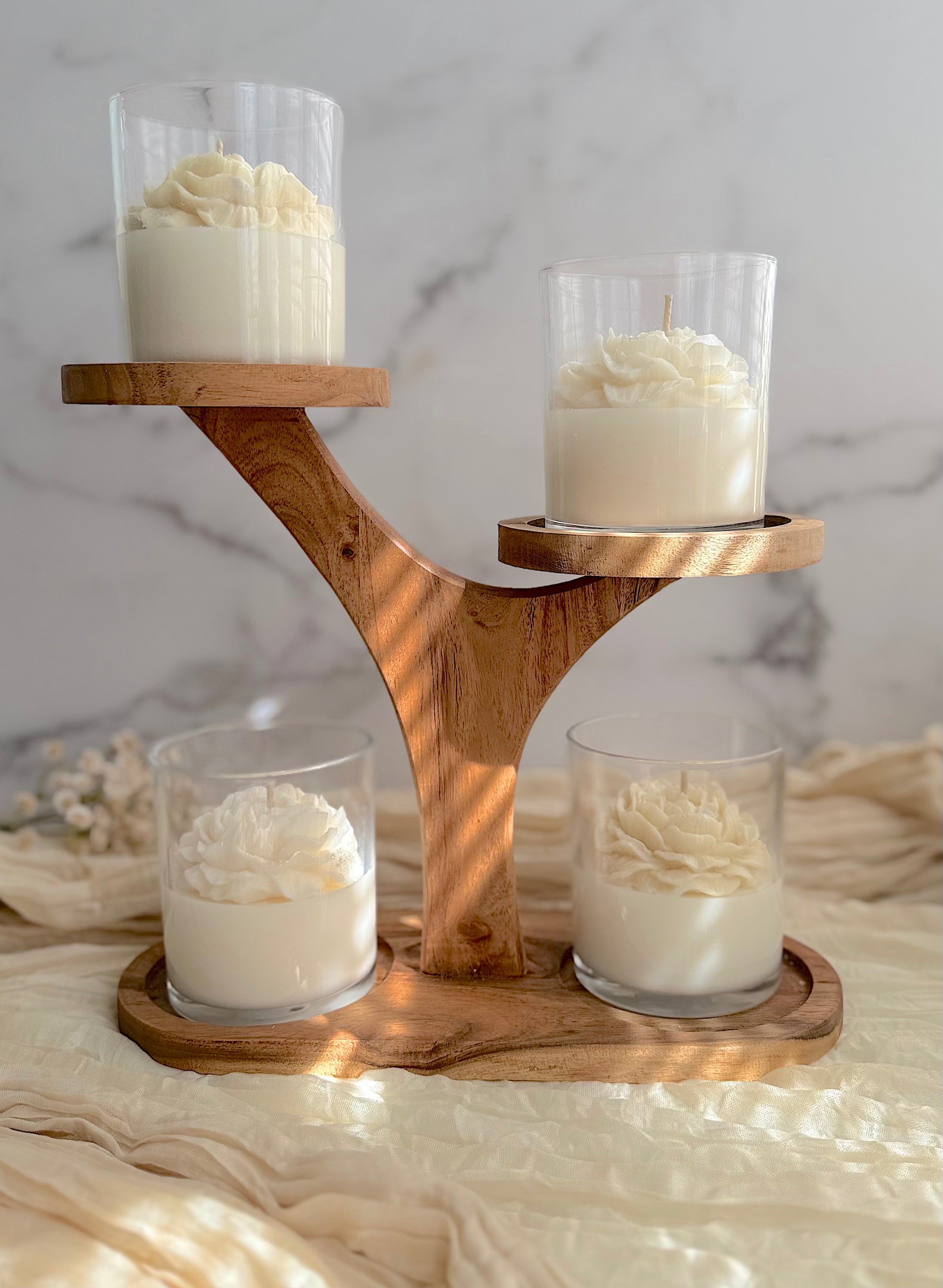 Premium Peony Candle | Cera Natural de Soja y Coco con Aroma a Vainilla. Premium XL Peony Candle