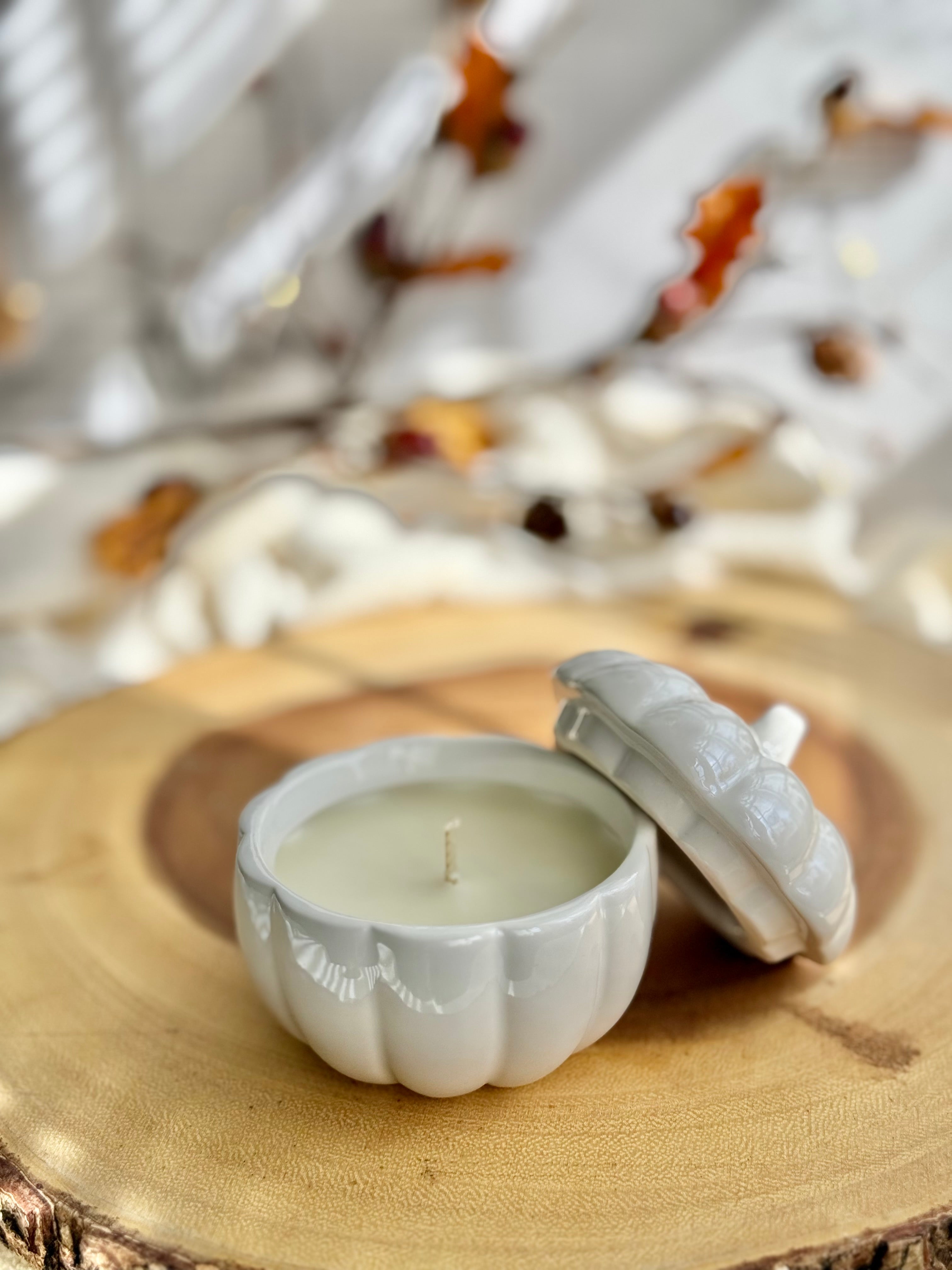 Pumpkin Coffee Cake Candle – 8 oz Coconut Soy Wax, Hand-Poured Fall Scent, Decorative Pumpkin Jar